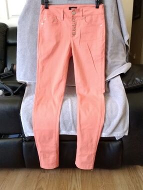High Waist Rue 21 Jeggings.